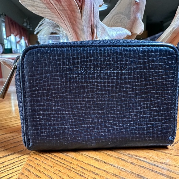 Burberry Wallet - Picture 8 of 9